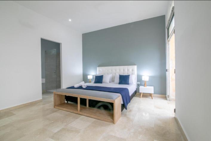 21 Bedroom Luxury Mansion In The Old City Сasa de vacaciones *