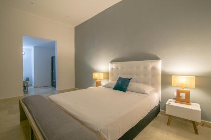 21 Bedroom Luxury Mansion In The Old City Cartagena