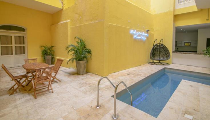 21 Bedroom Luxury Mansion In The Old City